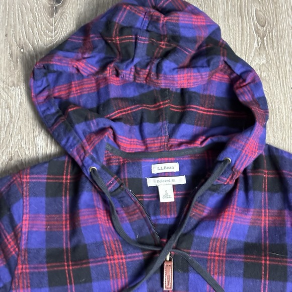 L.L. Bean Women's S Plaid Zip Up Flannel Hoodie Relaxed Fit Shirt Jacket - Picture 3 of 13